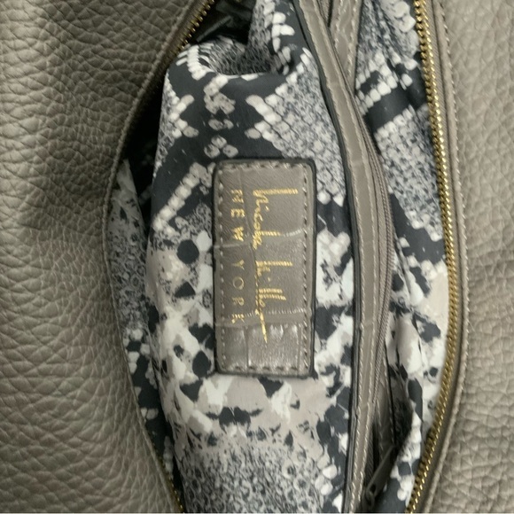NICOLE miller Nyw York handbag. - Picture 9 of 11